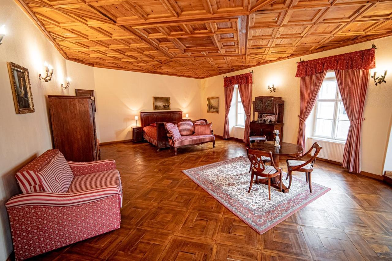 Penzion Cosmopolitan Ii. Banská Štiavnica Chambre photo