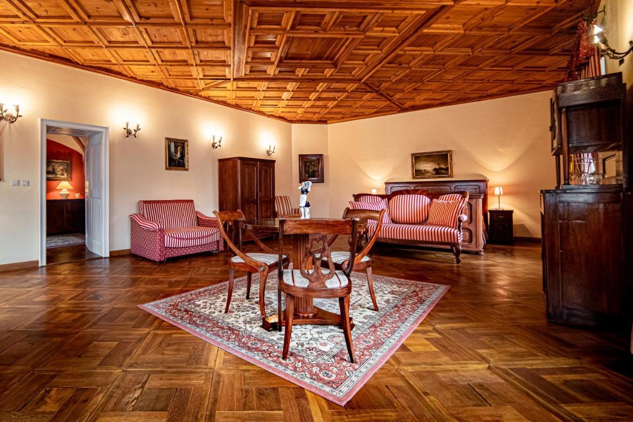Penzion Cosmopolitan Ii. Banská Štiavnica Extérieur photo