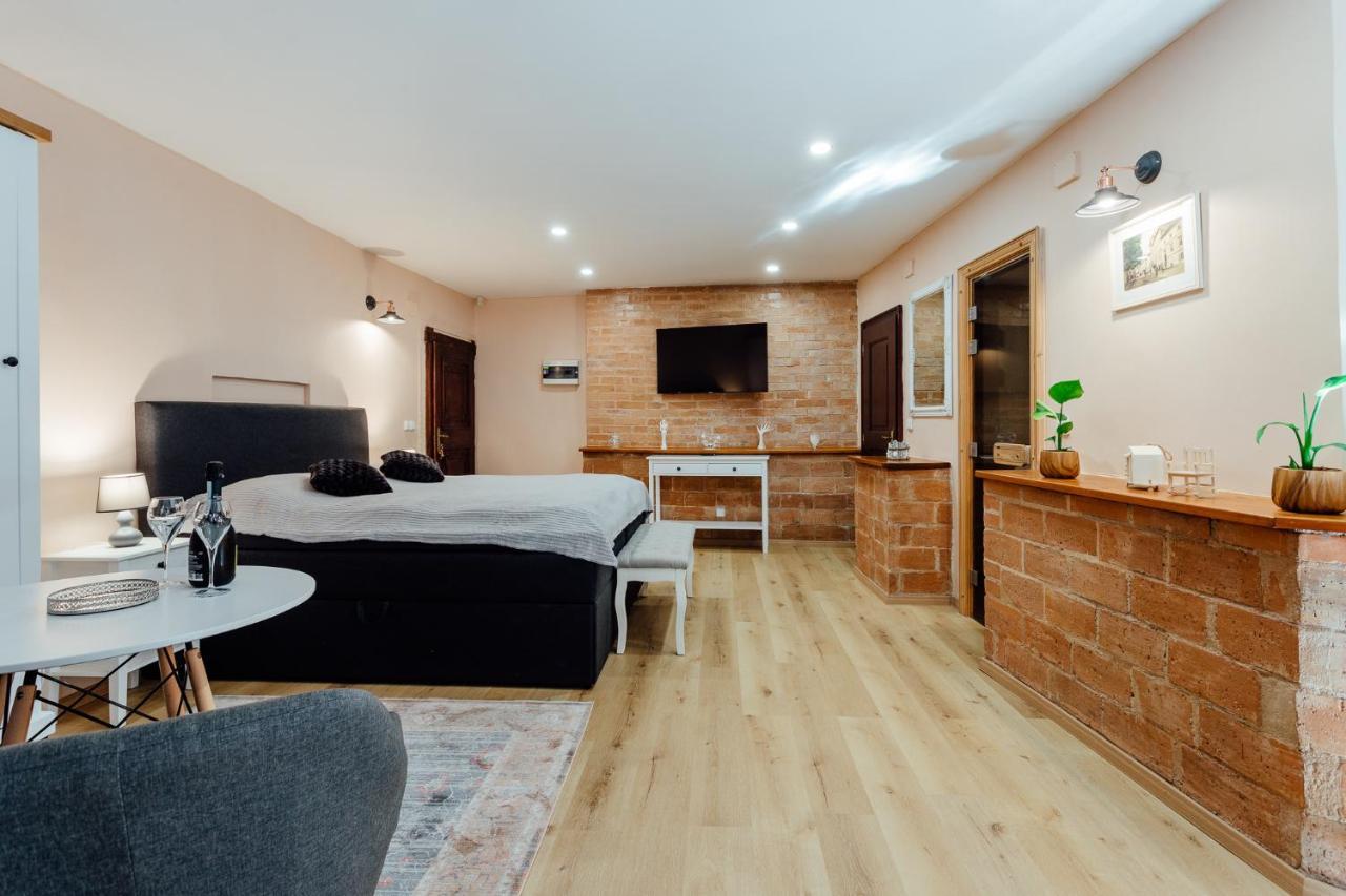 Penzion Cosmopolitan Ii. Banská Štiavnica Extérieur photo