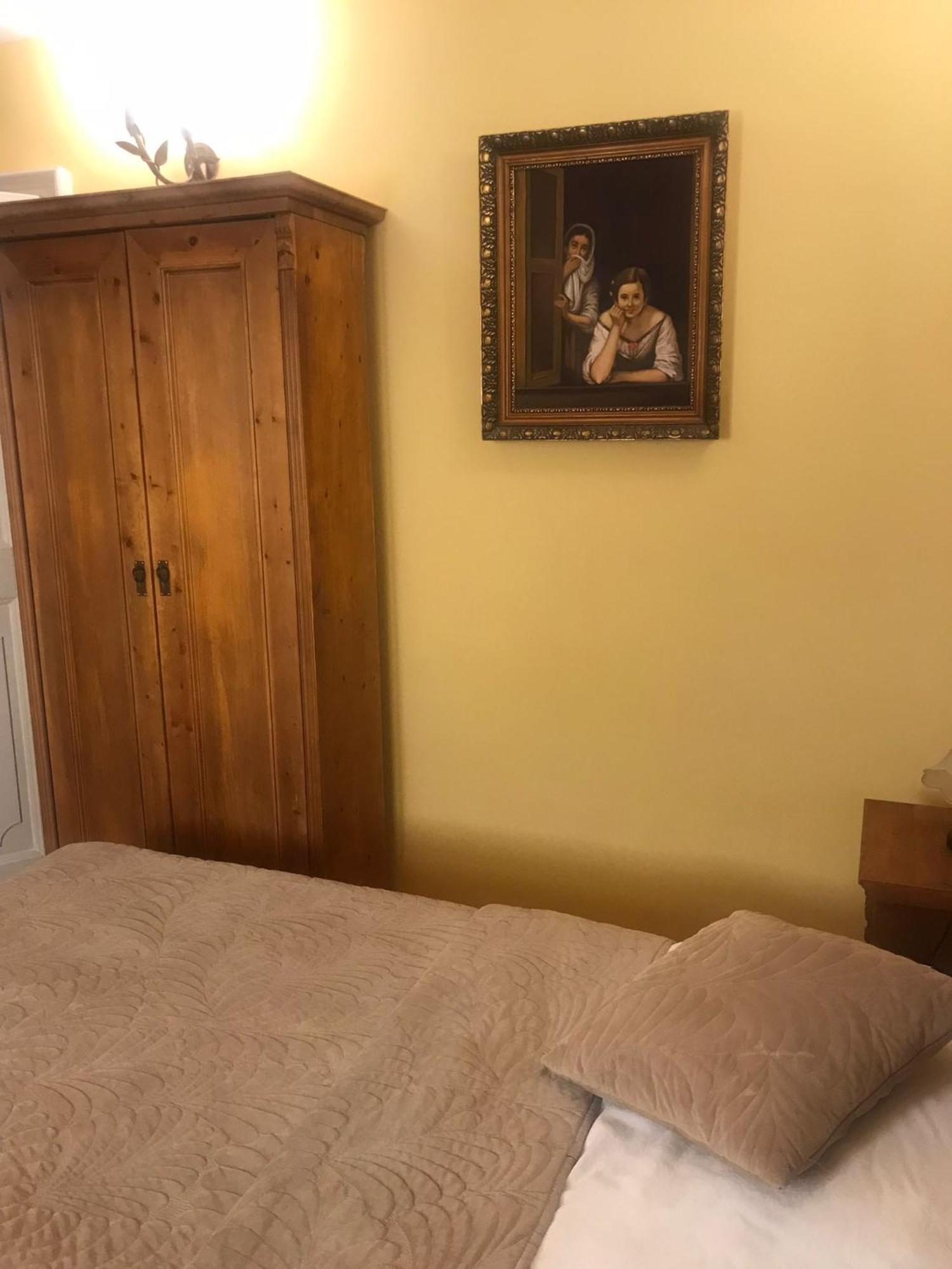 Penzion Cosmopolitan Ii. Banská Štiavnica Chambre photo