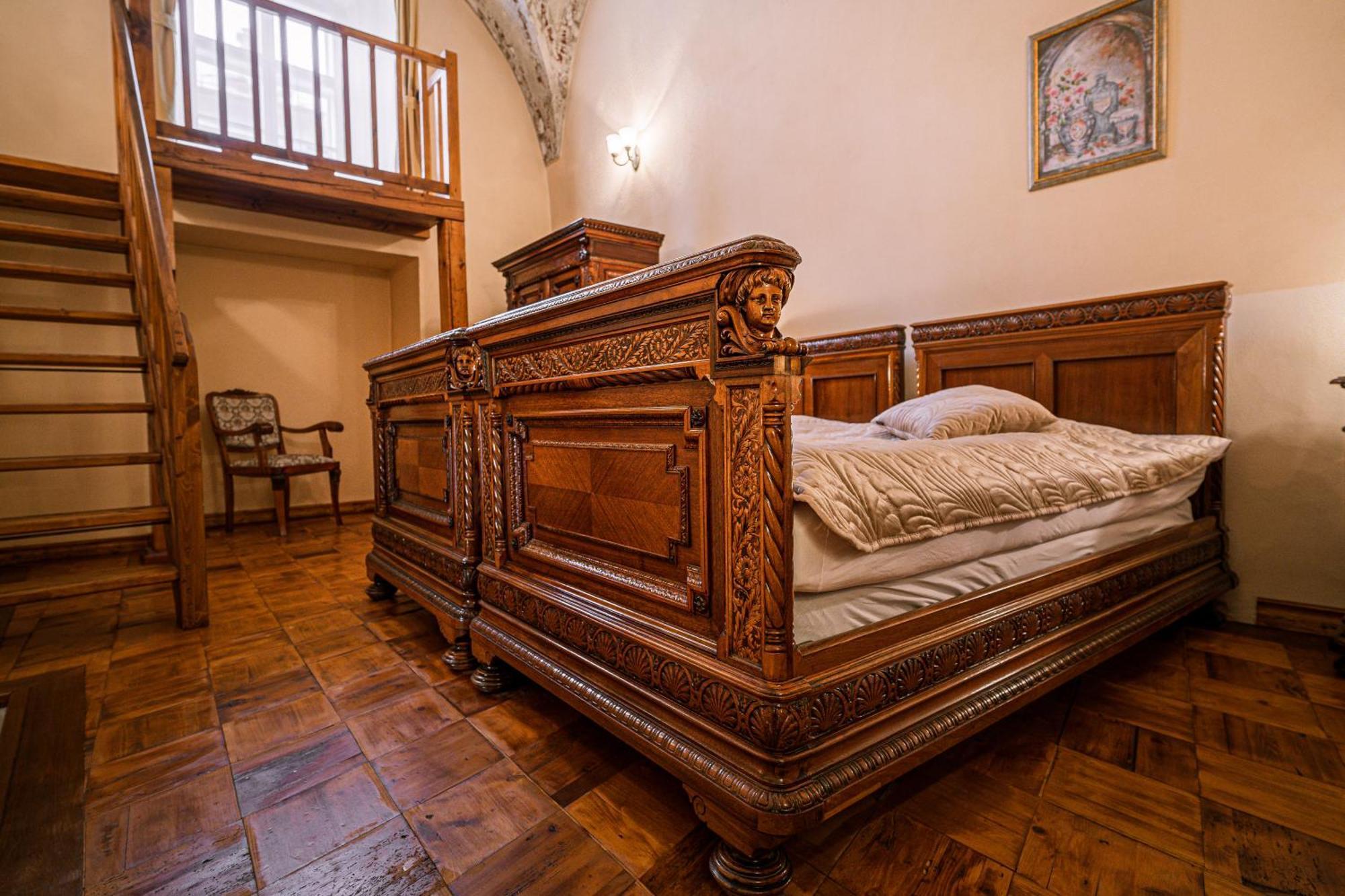 Penzion Cosmopolitan Ii. Banská Štiavnica Chambre photo