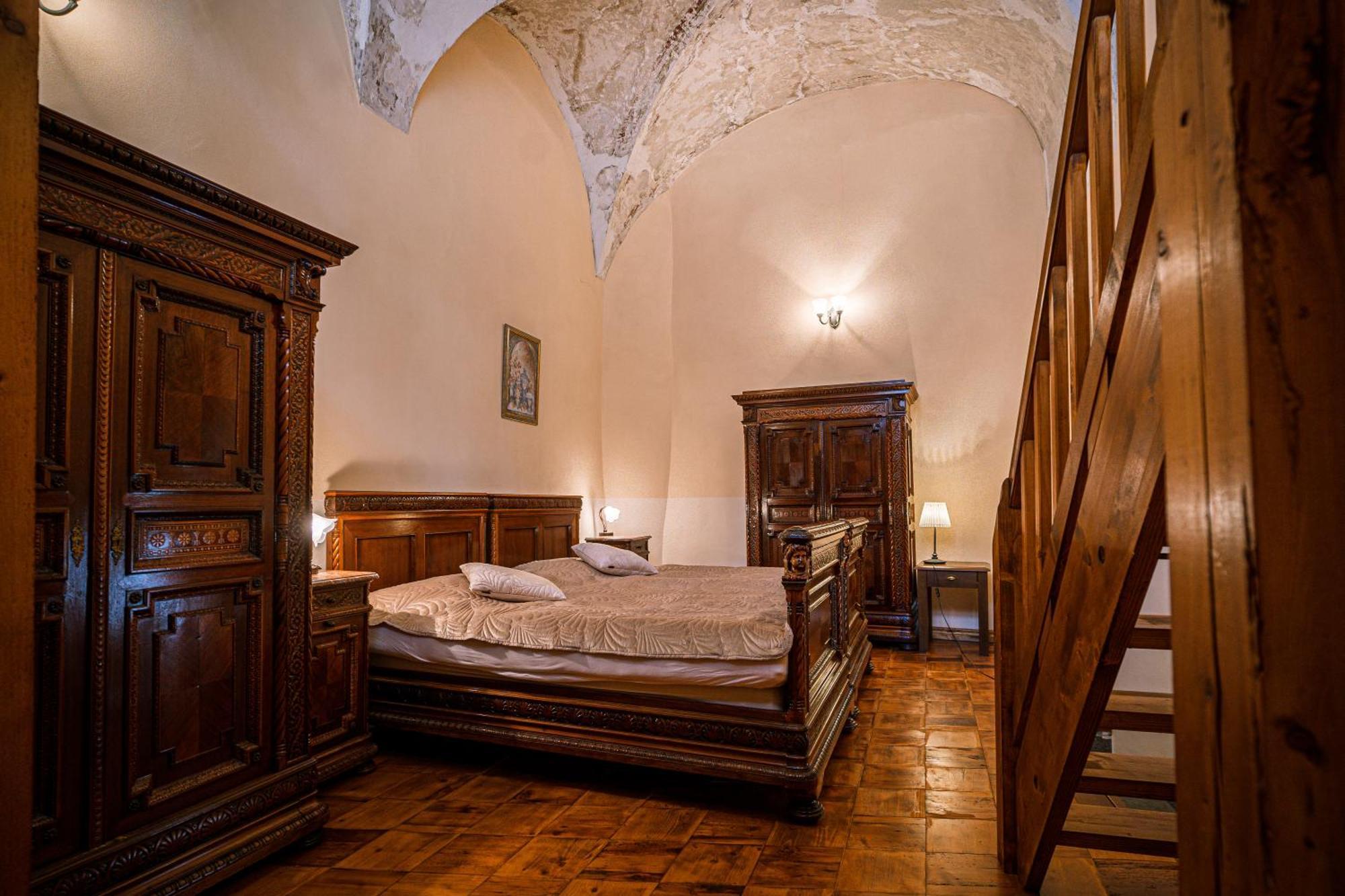 Penzion Cosmopolitan Ii. Banská Štiavnica Chambre photo