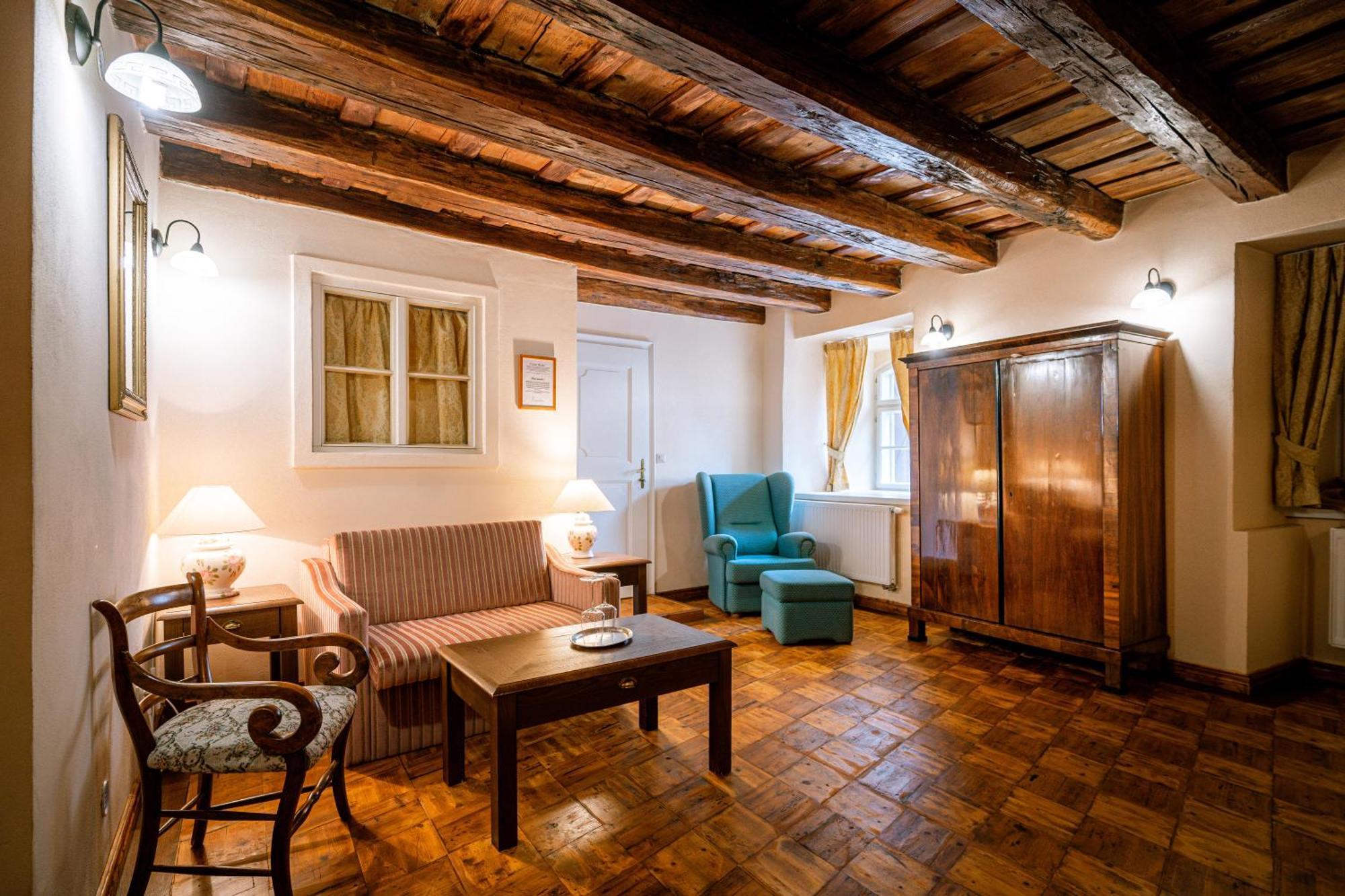 Penzion Cosmopolitan Ii. Banská Štiavnica Chambre photo