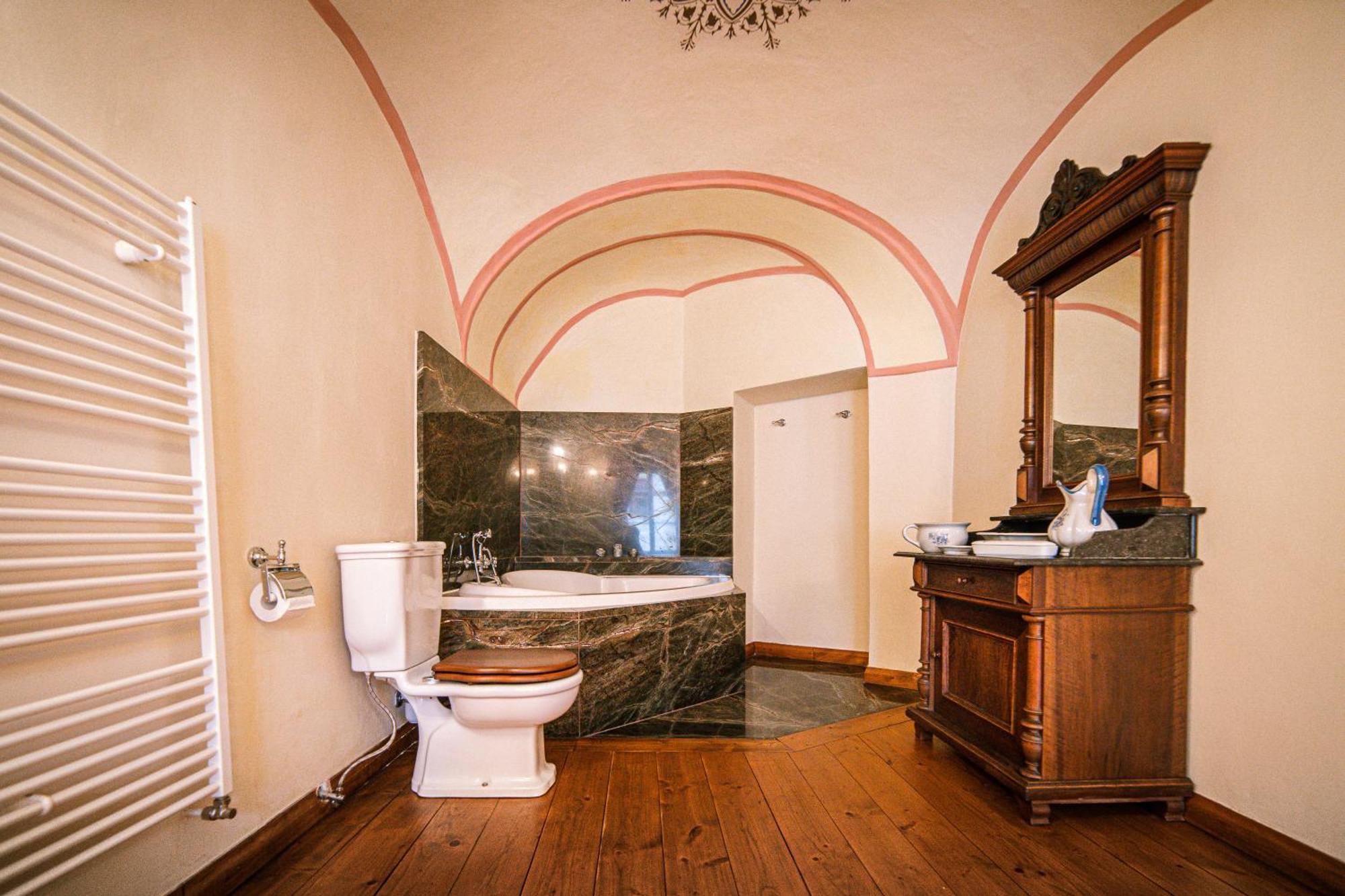 Penzion Cosmopolitan Ii. Banská Štiavnica Chambre photo